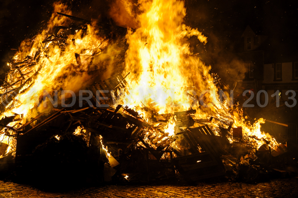 Biggar Bonfire 2013 - picture by Andrew Wilson